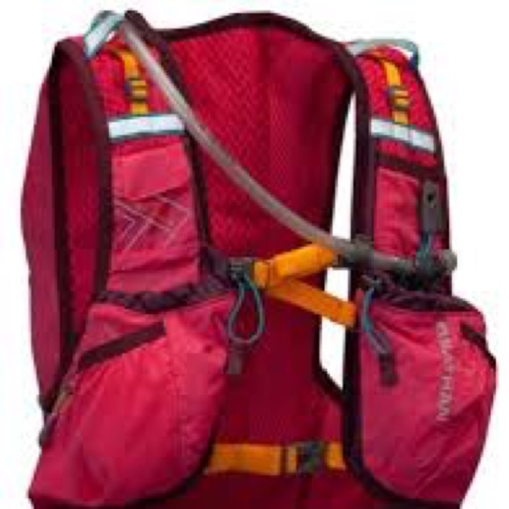 EUC Nathan VaporAiress Hydration Vest